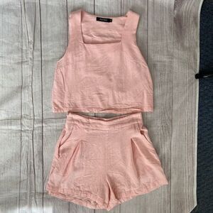 Automet women S 2 piece crop tank top w/pull on shorts w/side zipper pink